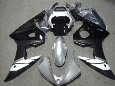 03-05 Black Yamaha YZF R6 Motorcycle Fairings