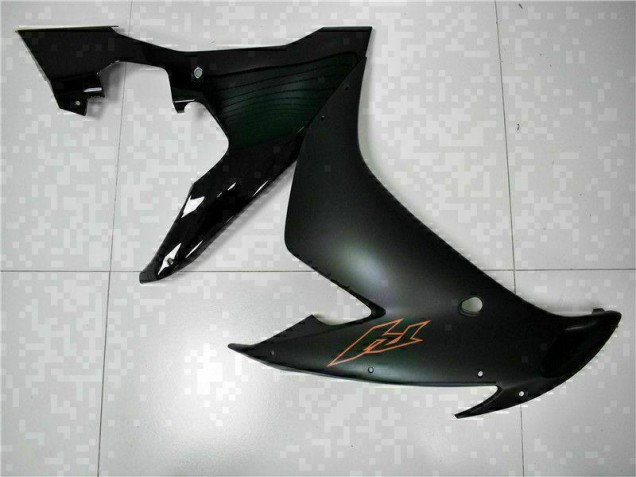 04-06 Black Yamaha YZF R1 Motorcycle Bodywork 04-06 Black Yamaha YZF R1 Motorcycle Bodywork