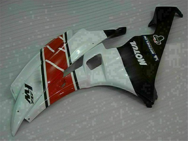06-07 Red White Yamaha YZF R6 Motorcycle Fairing & Bodywork 06-07 Red White Yamaha YZF R6 Motorcycle Fairing & Bodywork