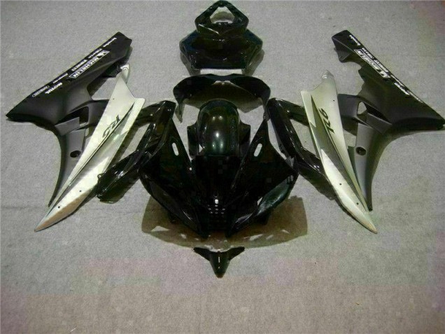 06-07 Silver Black Yamaha YZF R6 Motorcycle Bodywork 06-07 Silver Black Yamaha YZF R6 Motorcycle Bodywork