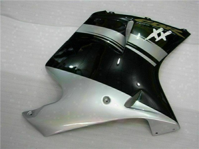 96-07 Black Honda CBR1100XX Motorcycle Fairing Kits & Plastic 96-07 Black Honda CBR1100XX Motorcycle Fairing Kits & Plastic